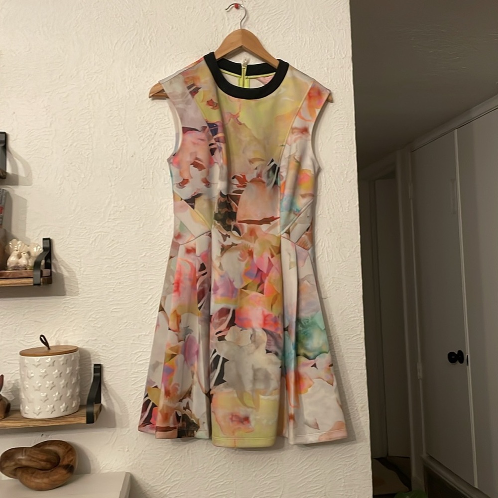 NWT Ted Baker Multicolor Abstract Mini Dress Size 2 - Picture 4 of 8